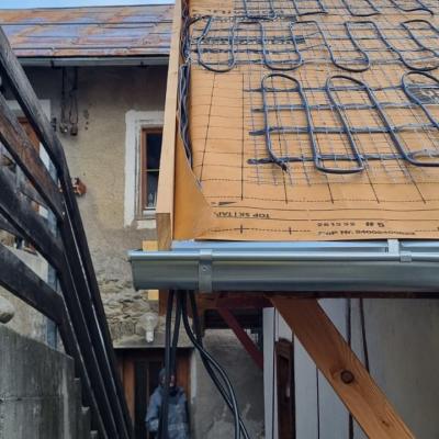 4a5b57f7 9090 4f93 B29c 1f95d1dad75d